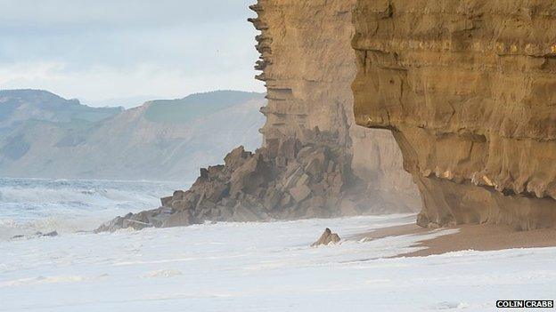 The large rockfall near Hive Beach