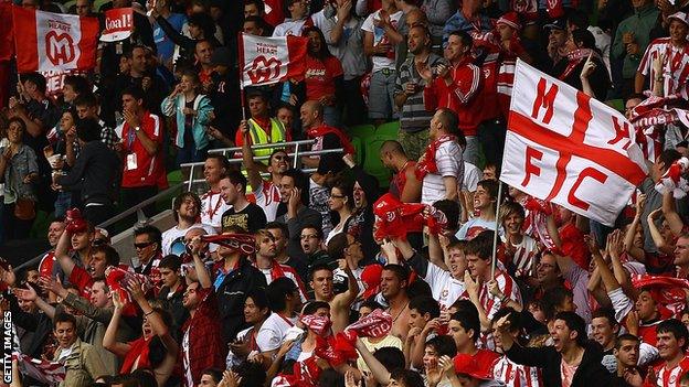 Melbourne Heart FC fans