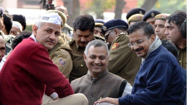 Delhi chief minister Arvind Kejriwal (right) and Somnath Bharti (centre)