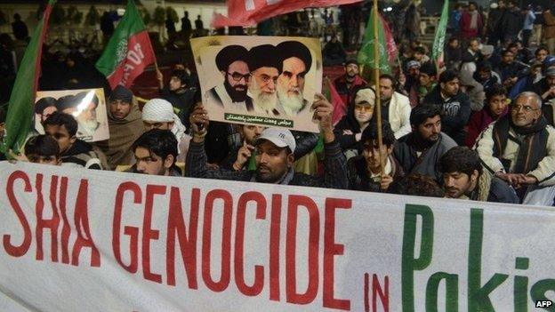 Pakistani Shiite Muslims stage a protest against the killing of their community members in an overnight bombing, in Lahore on January 22, 2014.