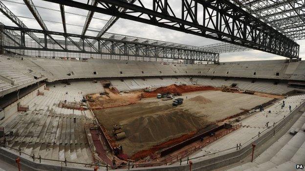 Arena da Baixada, Curitiba, 16 Dec 13