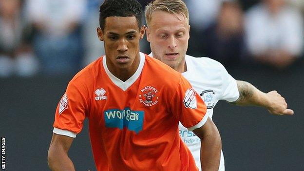 Blackpool's Tom Ince set for Premier League loan move