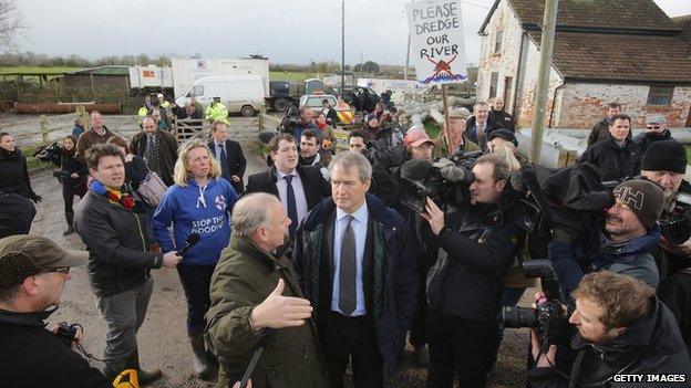 Owen Paterson and residents discuss flooding