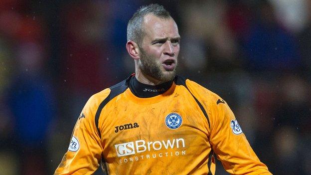 St Johnstone goalkeeper Alan Mannus