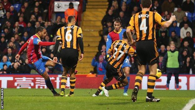 Jason Puncheon scores for Crystal Palace against Hull City.