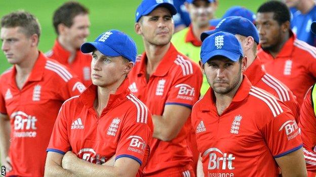 A disconsolate England team after the Twenty20 whitewash in Australia