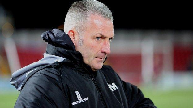 Gateshead manager Gary Mills