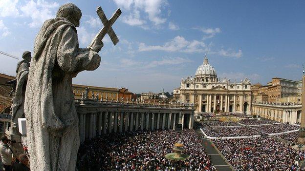 General view of Saint Peter's square at the Vatican on 8 April 2007.