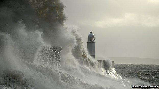 Porthcawl lighthouse