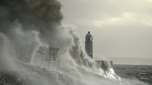 Porthcawl lighthouse