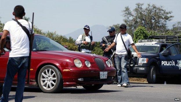 Vigilantes checkpoint in Apatzingan