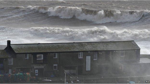 Huge waves