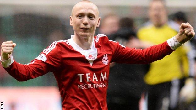 Aberdeen midfielder Willo Flood