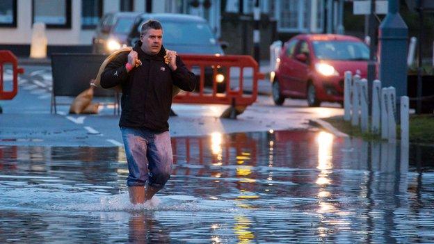 Flooding in Datchet