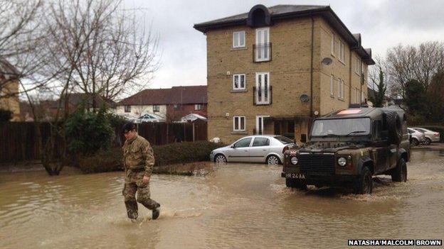 soldiers helping in Saffron Walden