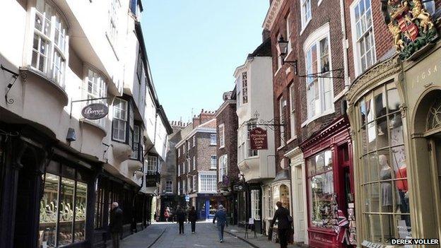 Stonegate, York