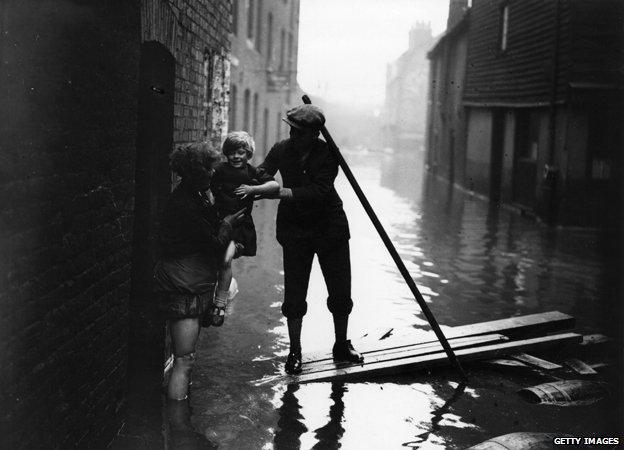 thames flood of 1928