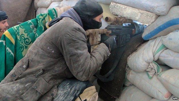 Rebels engaged in fighting at Aleppo prison (6 February 2014)