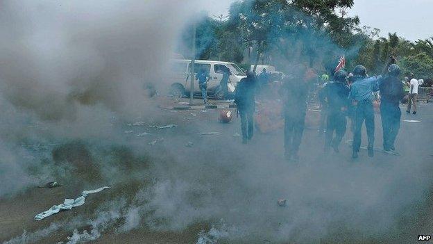 Anti-government protests in Nairobi (13/02)