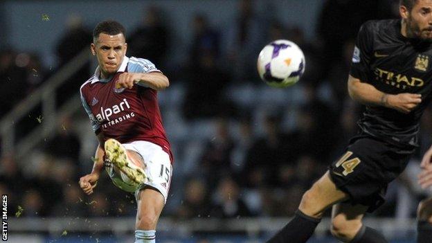 West Ham midfielder Ravel Morrison