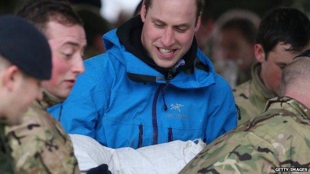 Duke of Cambridge helps flood effort