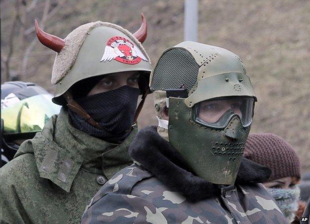 Opposition activists on Kiev's Independence Square, 14 February