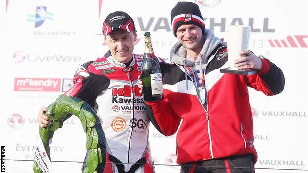 Ryan Farquhar (right) and Jeremy Williams (left) will be racing at the North West 200