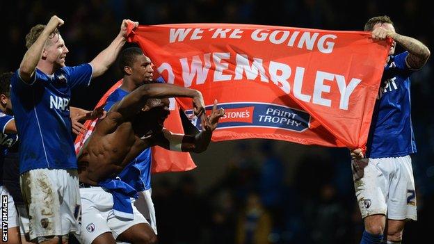 Chesterfield's players celebrate