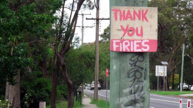 A sign thanking local firemen for their work fighting the Australian bushfires