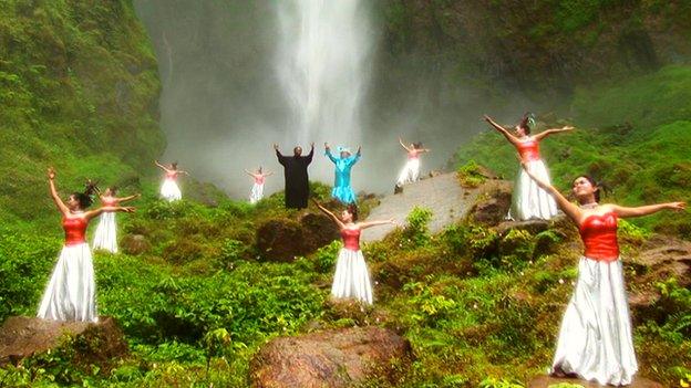 A musical scene from The Act of Killing