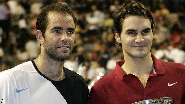 Pete Sampras (left) and Roger Federer