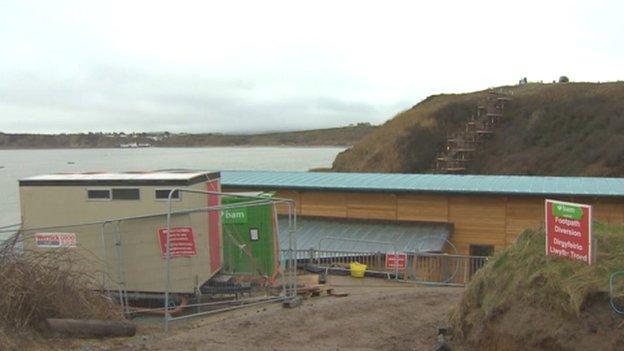 RNLI facilities being built at Porthdinllaen