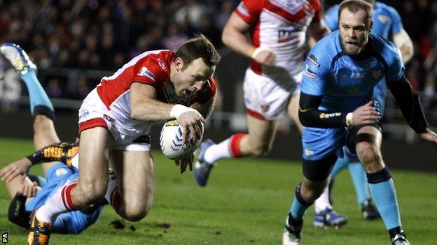 James Roby scores for St Helens