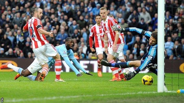 Yaya Toure scores for Man City against Stoke