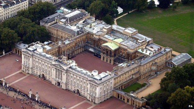 Aerial shot of Buckingham Palace