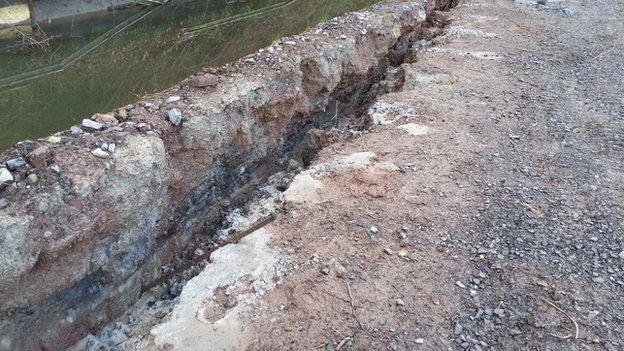 Damage to Monmouthshire and Brecon Canal