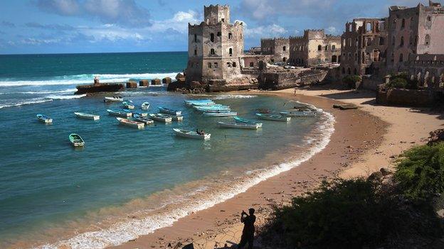 A view of the Mogadishu coastline (17 August 2011)