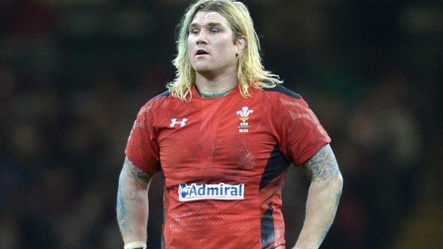 Wales hooker Richard Hibbard