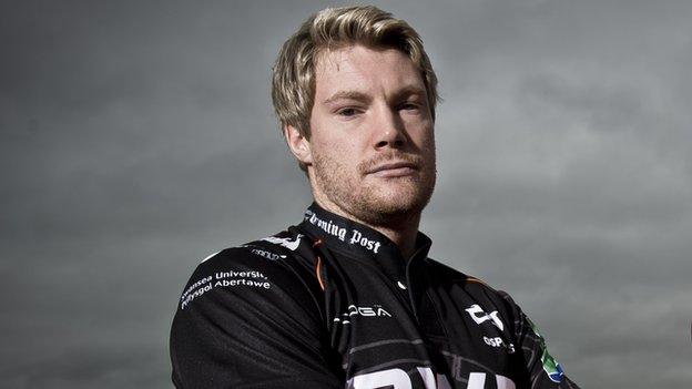 Ospreys centre Jonathan Spratt