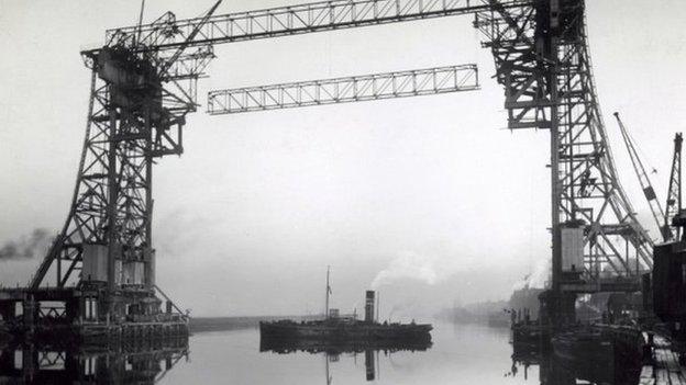 Newport Bridge construction