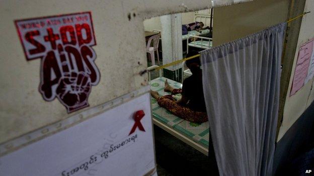 MSF centre in Yangon (21 August 2013)