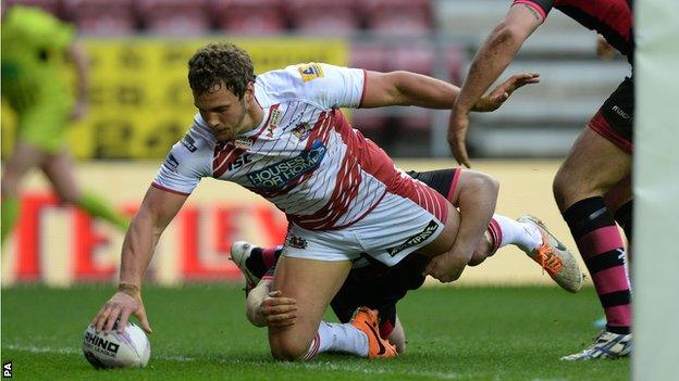 Sean O'Loughlin scores for Wigan