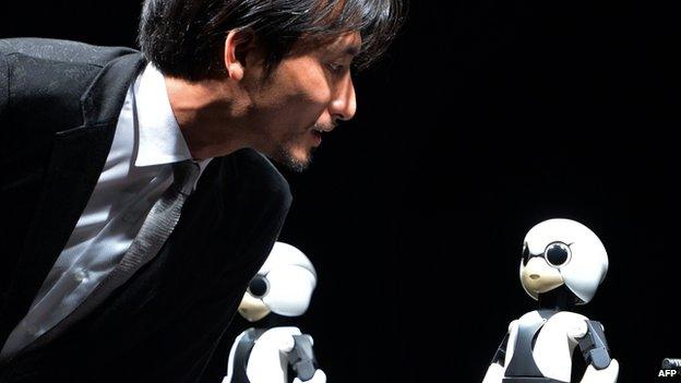 Japanese scientist can now talk to robots