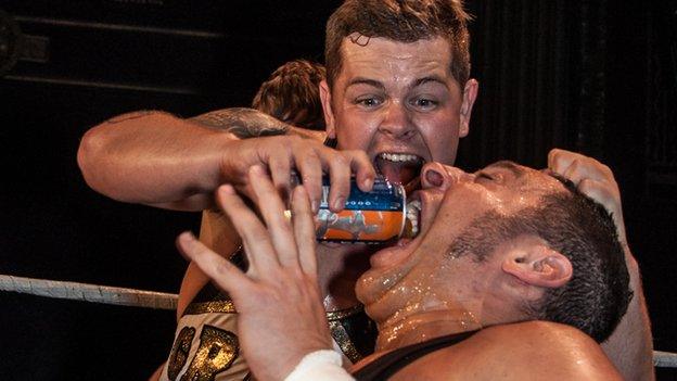 Grado gives American Colt Cabana a taste of Scottish wrestling