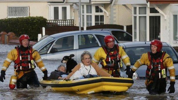 Woman and her dog rescued by the RNLI