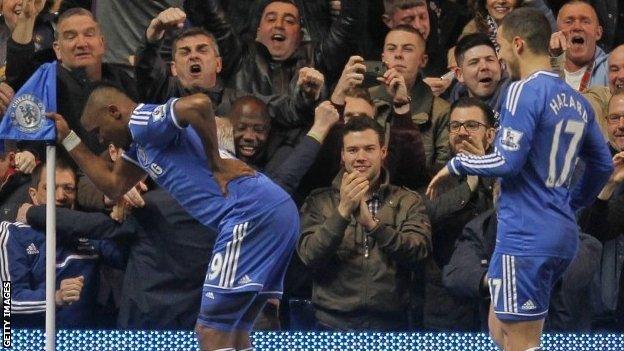 Samuel Eto'o celebrates after putting Chelsea ahead