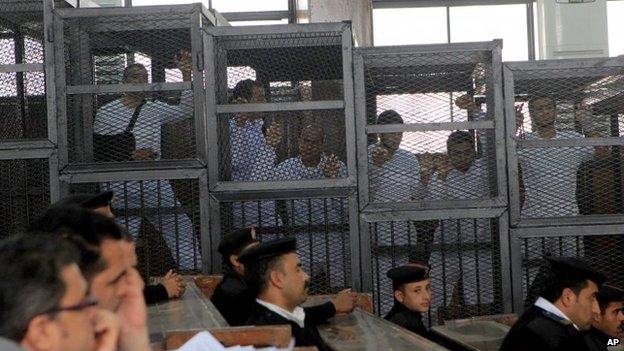 Al-Jazeera journalists on trial in Cairo, Egypt (6 March 2014)