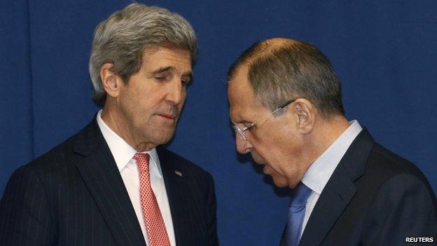 Russian Foreign Minister Sergei Lavrov (right) and US Secretary of State John Kerry (March 2014)