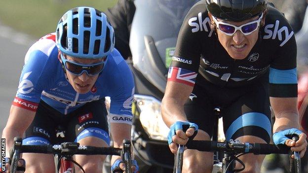 Tom Jelte Slagter and Team Sky's Geraint Thomas battling for the lead in the Paris-Nice road race