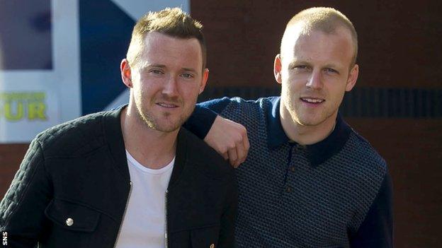 Steven Naismith (right) and Aiden McGeady